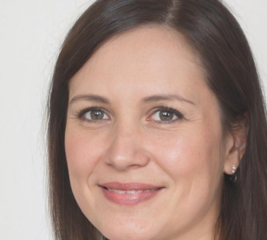 Rhiannon Vesper, independent business consultant